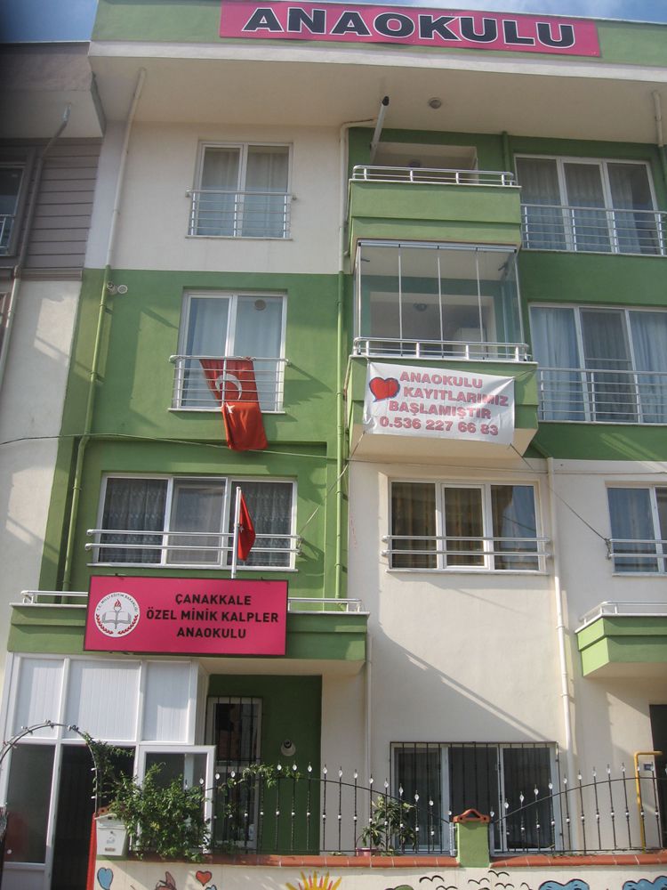 Özel Minik Kalpler Anaokulu - Çanakkale